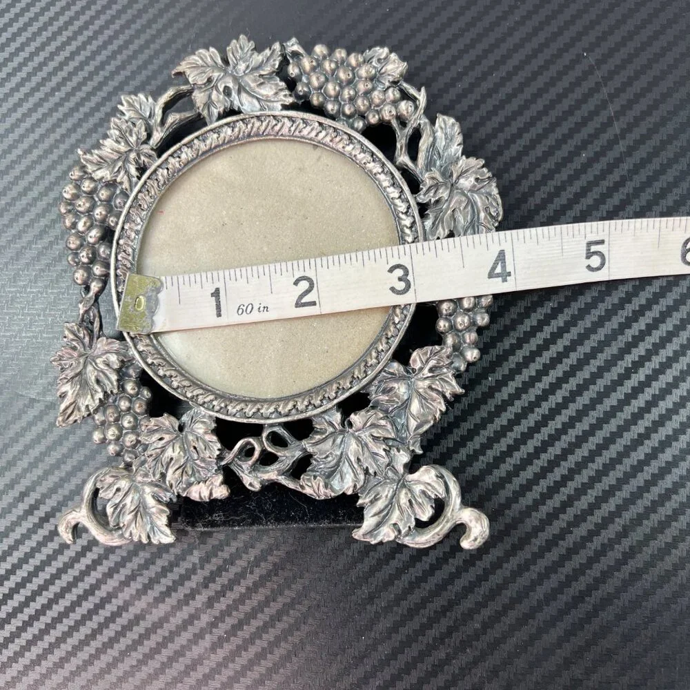 Vintage Ornate Linco Perfect Pewter Grape Leaf Photo Frame 3” round